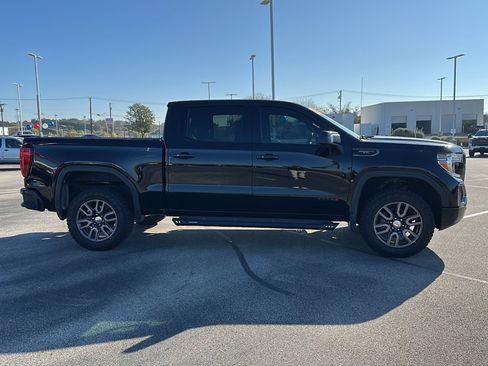 Used 2021 GMC Sierra 1500 AT4 w/ AT4 Value Package image 9