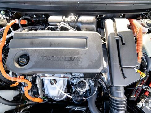 Used 2025 Honda Accord Sport image 35