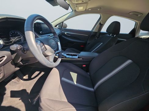 Used 2021 Hyundai Sonata SEL FWD image 11
