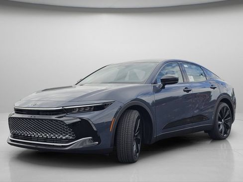 New 2026 Toyota Crown AWD/4WD image 18