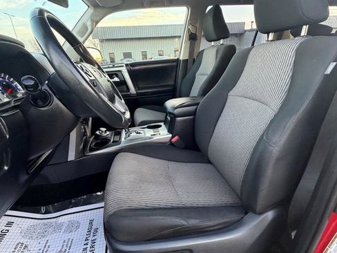 Used 2015 Toyota 4Runner SR5 image 21