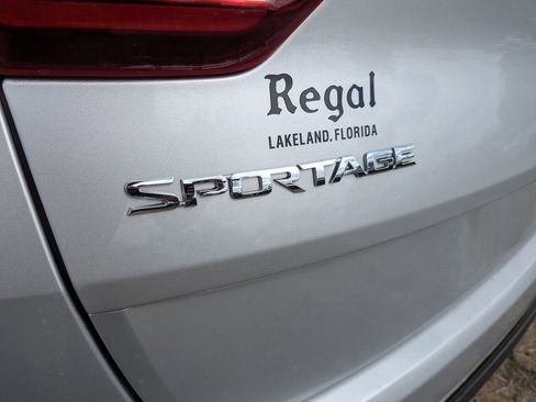 Used 2021 Kia Sportage SX image 7