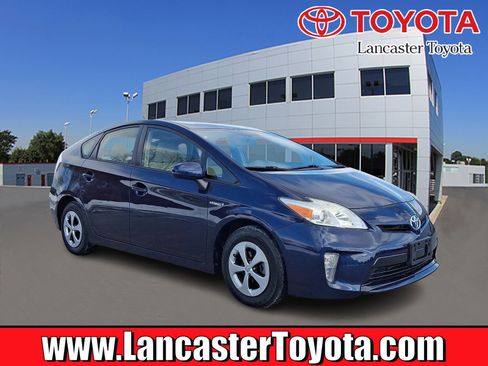 Used 2013 Toyota Prius Three image 1