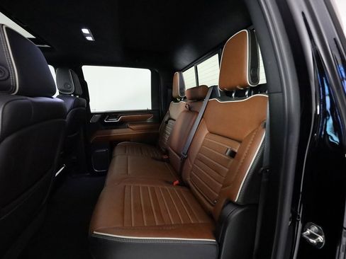 Used 2024 GMC Sierra 3500 Denali Ultimate image 15