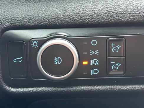 Used 2023 Ford Explorer ST-Line w/ Class IV Trailer Tow Package image 12