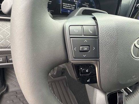 New 2026 Toyota Camry XLE AWD/4WD image 27