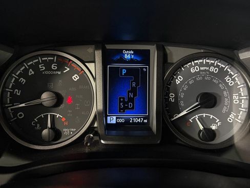 Used 2023 Toyota Tacoma TRD Sport w/ Advanced Technology Package AWD/4WD image 16