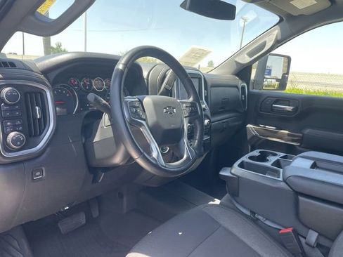 Used 2022 Chevrolet Silverado 1500 RST w/ Z71 Off-Road Package AWD/4WD image 10