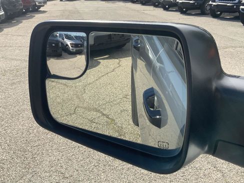 Used 2023 RAM 1500 Big Horn AWD/4WD image 20