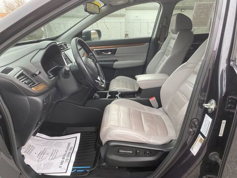 Used 2017 Honda CR-V Touring image 12