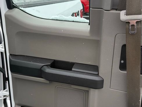 Used 2019 Ford F150 XL image 12