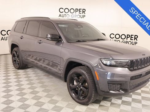 Used 2021 Jeep Grand Cherokee L Laredo AWD/4WD image 1