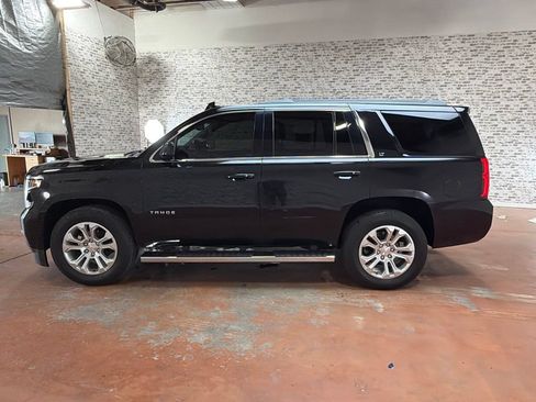 Used 2019 Chevrolet Tahoe LT w/ Luxury Package AWD/4WD image 4