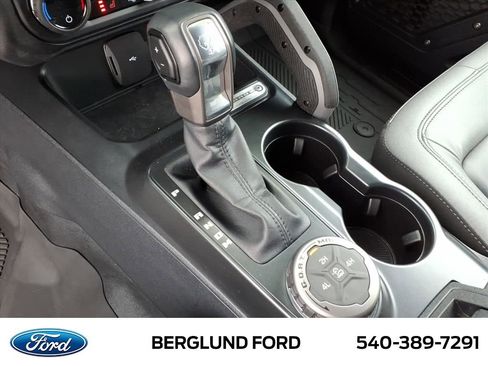 Used 2024 Ford Bronco Big Bend image 27
