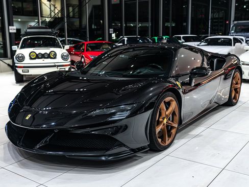Used 2021 Ferrari SF90 Stradale image 37