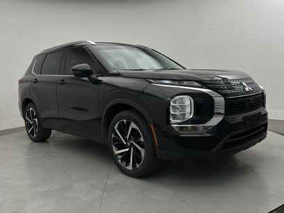 Used 2022 Mitsubishi Outlander ES