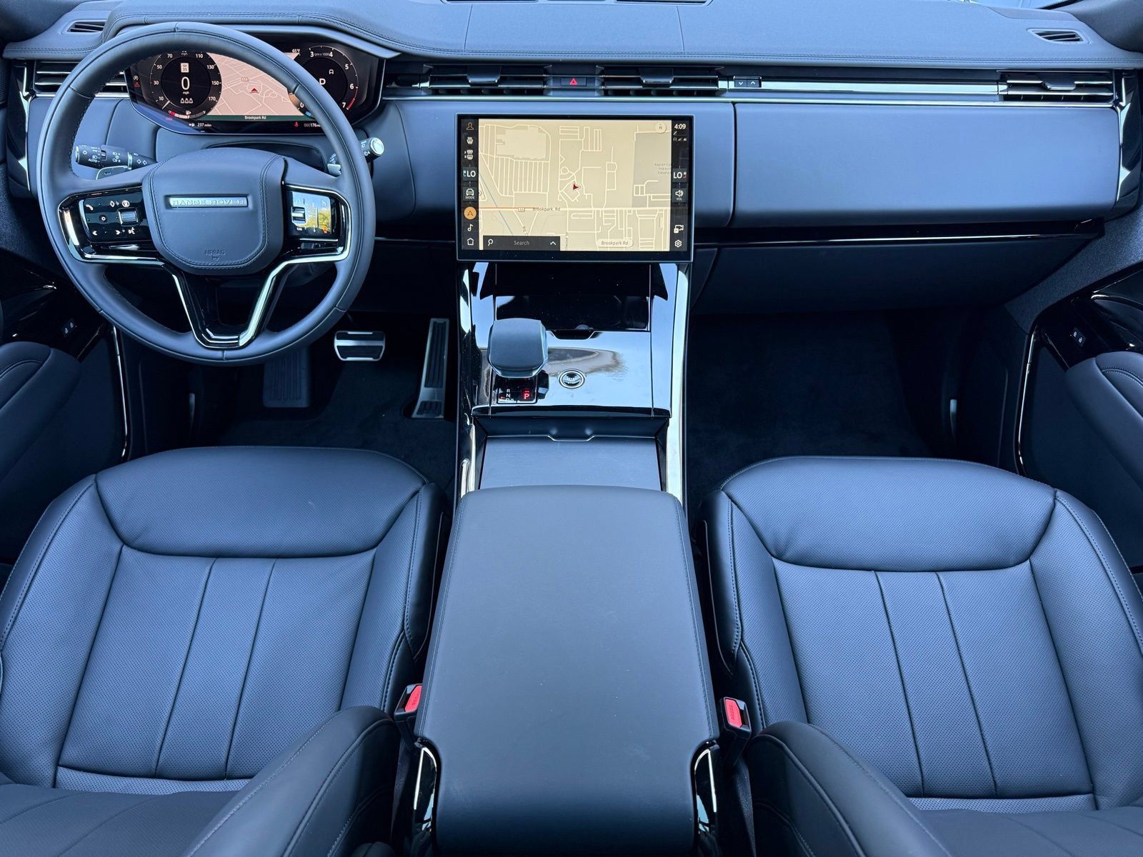 New 2025 Land Rover Range Rover Sport Dynamic SE AWD/4WD image 20