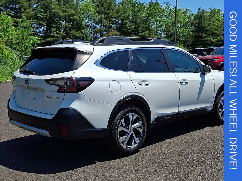 Used 2022 Subaru Outback Limited AWD/4WD image 6