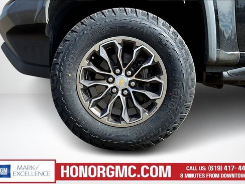 Used 2019 Chevrolet Colorado ZR2 image 31