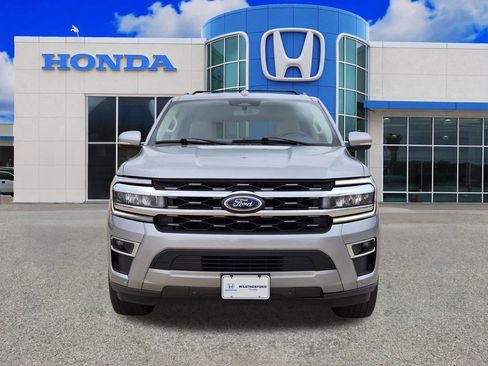 Used 2024 Ford Expedition Limited AWD/4WD image 8