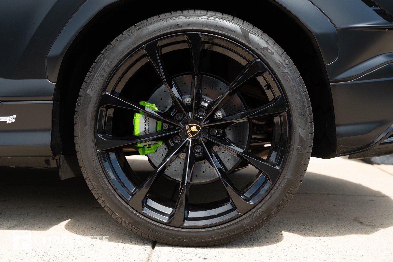 Used 2023 Lamborghini Urus S AWD/4WD image 9