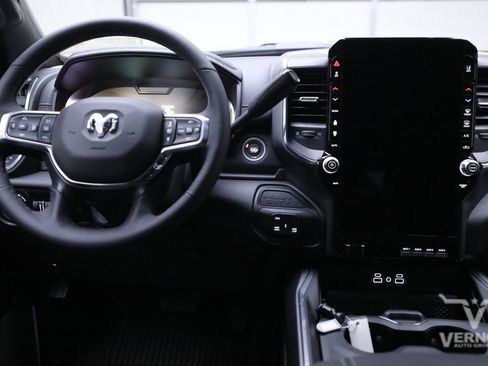 New 2025 RAM 3500 Laramie image 21