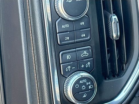 Used 2021 GMC Sierra 1500 AT4 AWD/4WD image 10