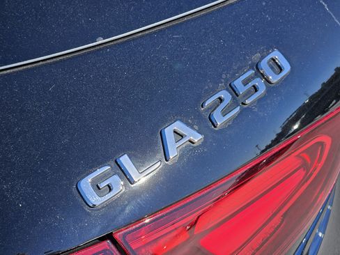 Certified 2025 Mercedes-Benz GLA 250 image 13