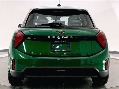 New 2026 MINI Cooper 4-Door Hardtop image 3