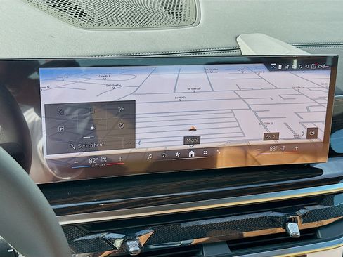 New 2026 BMW X5 sDrive40i w/ Executive Package image 11