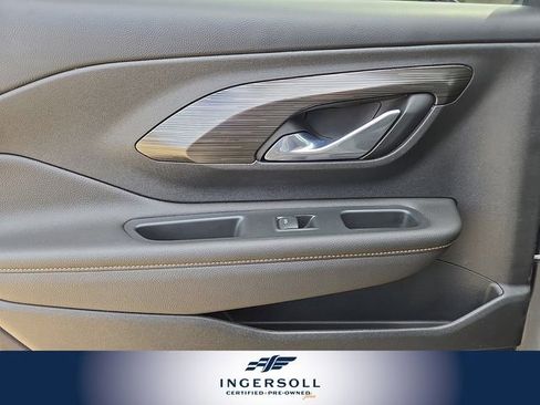 Used 2021 GMC Terrain SLT w/ Elevation Edition image 21