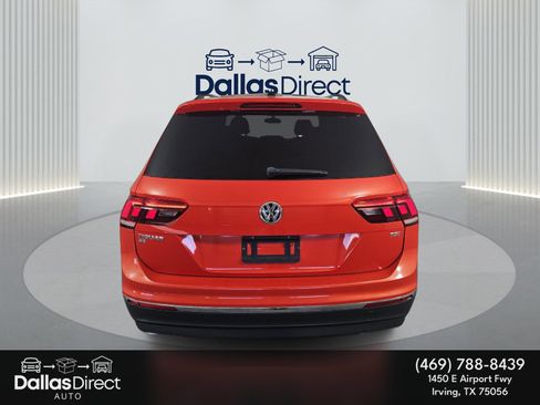 Used 2018 Volkswagen Tiguan SE w/ Panoramic Sunroof Package image 7