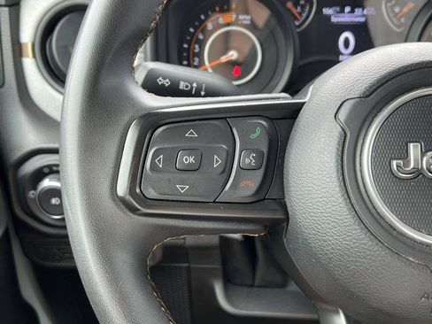 Used 2024 Jeep Wrangler Unlimited Sport AWD/4WD image 15