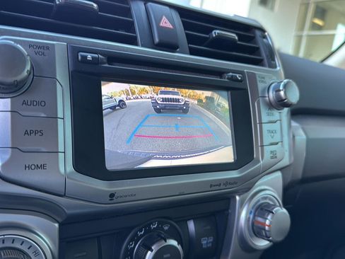 Used 2016 Toyota 4Runner SR5 image 23