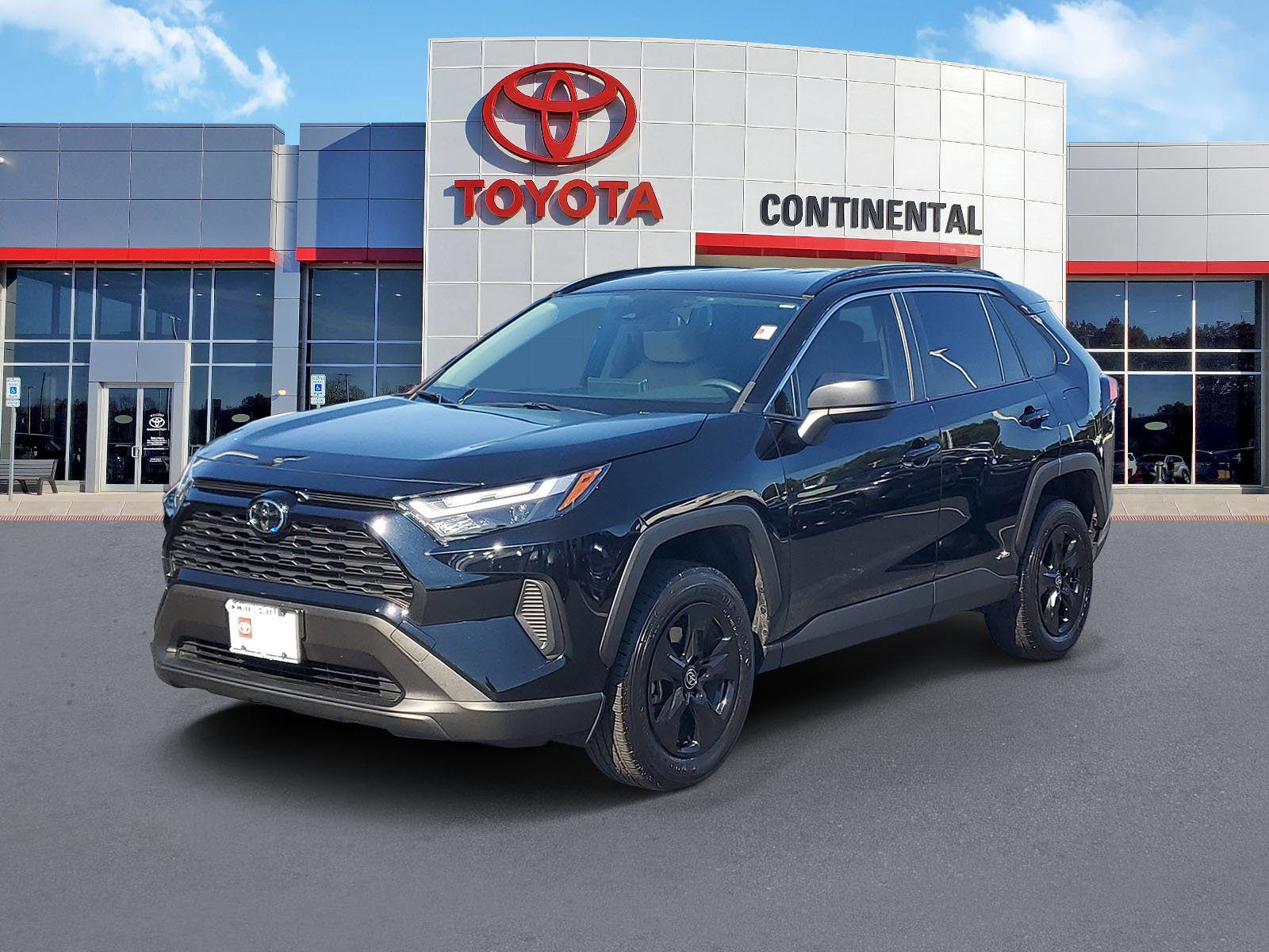 Certified 2025 Toyota RAV4 LE AWD/4WD image 3