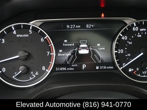 Used 2024 Nissan Rogue SV w/ SV Premium Package AWD/4WD image 8