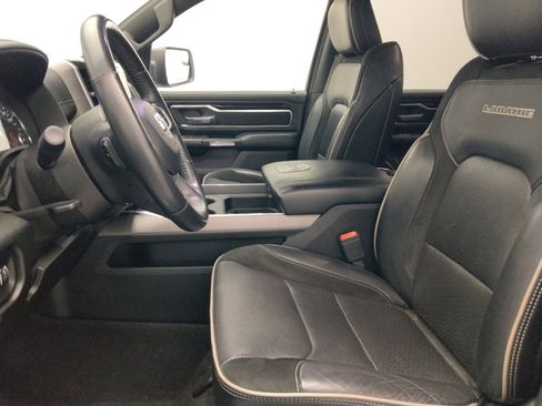 Used 2021 RAM 1500 Laramie w/ Sport Appearance Package AWD/4WD image 17