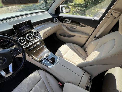 Used 2016 Mercedes-Benz GLC 300 image 30