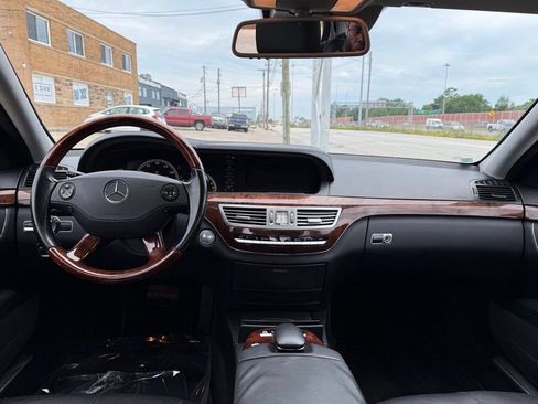 Used 2008 Mercedes-Benz S 550 image 17