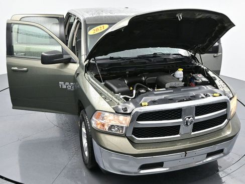 Used 2021 RAM 1500 Classic SLT image 38