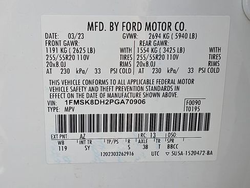 Used 2023 Ford Explorer XLT w/ Equipment Group 202A AWD/4WD image 42