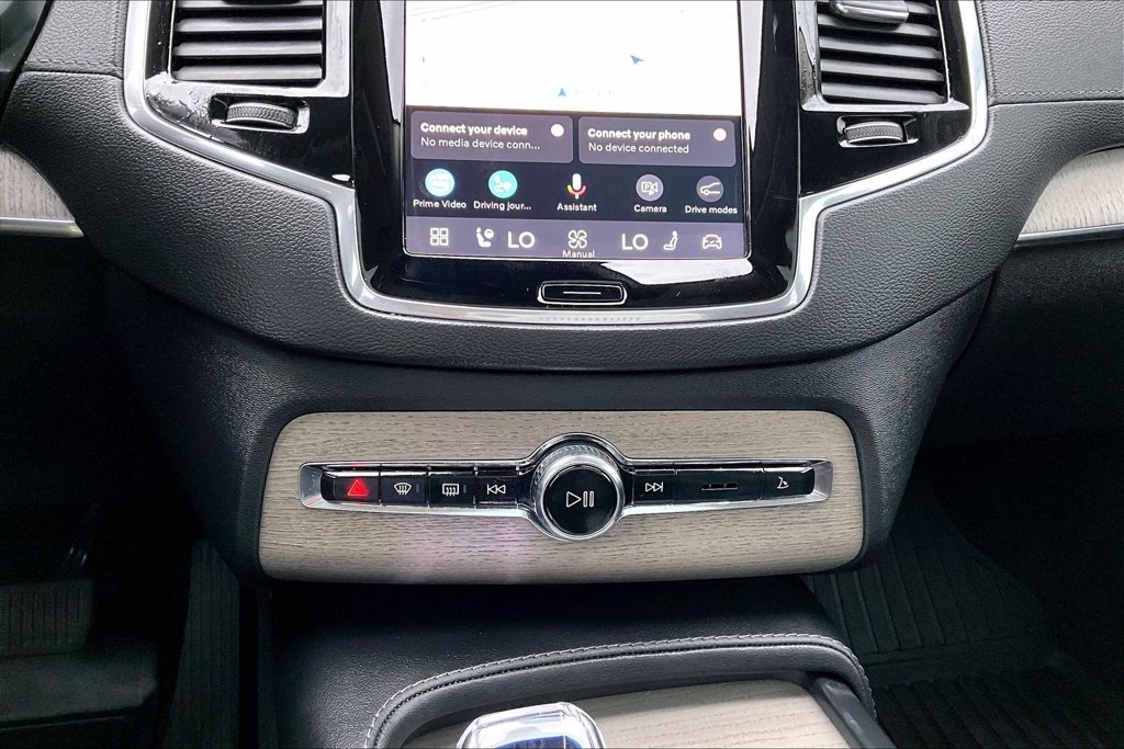 Certified 2024 Volvo XC90 T8 Ultimate w/ Protection Package Premier AWD/4WD image 40