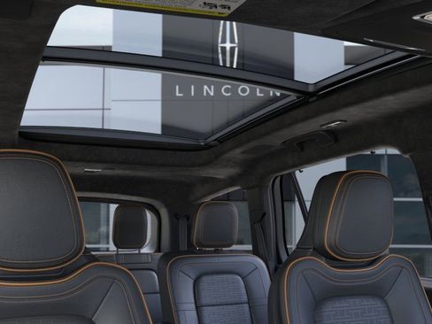 New 2025 Lincoln Aviator Black Label image 22
