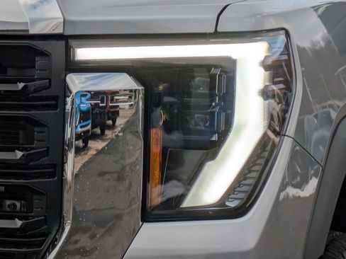 New 2026 GMC Sierra 2500 Pro image 7