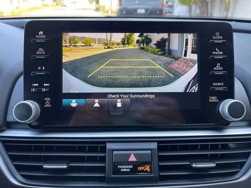 Used 2022 Honda Accord LX image 10