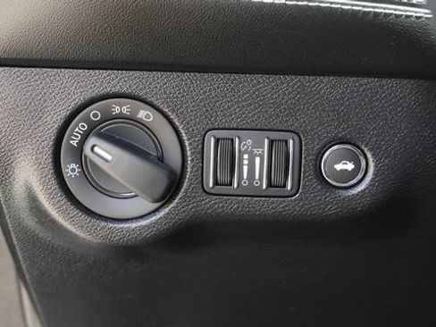Used 2023 Dodge Challenger SRT Hellcat RWD image 17