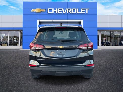 Certified 2024 Chevrolet Equinox LS image 9