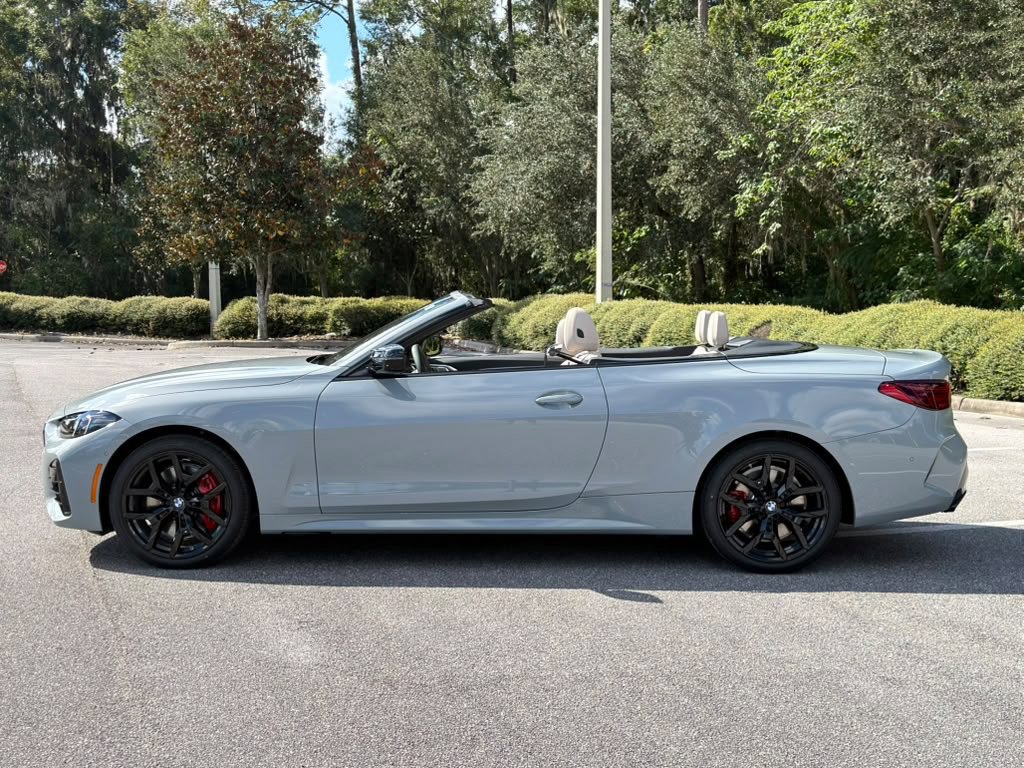 New 2027 BMW 440i xDrive Convertible AWD/4WD image 2
