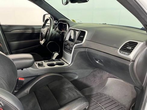 Used 2018 Jeep Grand Cherokee Trackhawk AWD/4WD image 48