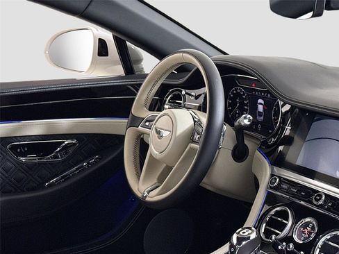 Used 2020 Bentley Continental GT V8 image 27